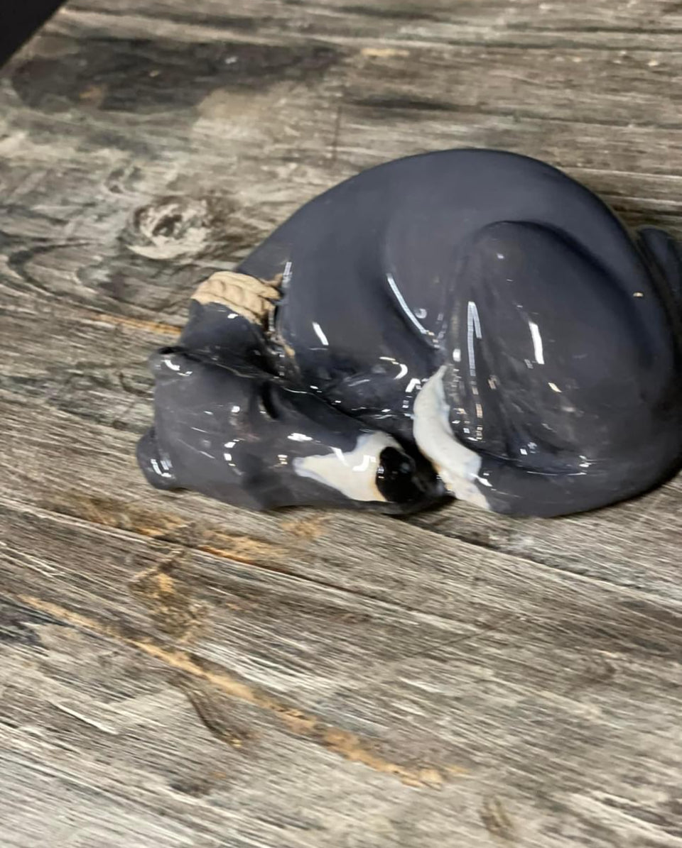 Beeldje slapende windhond (Diverse kleuren)