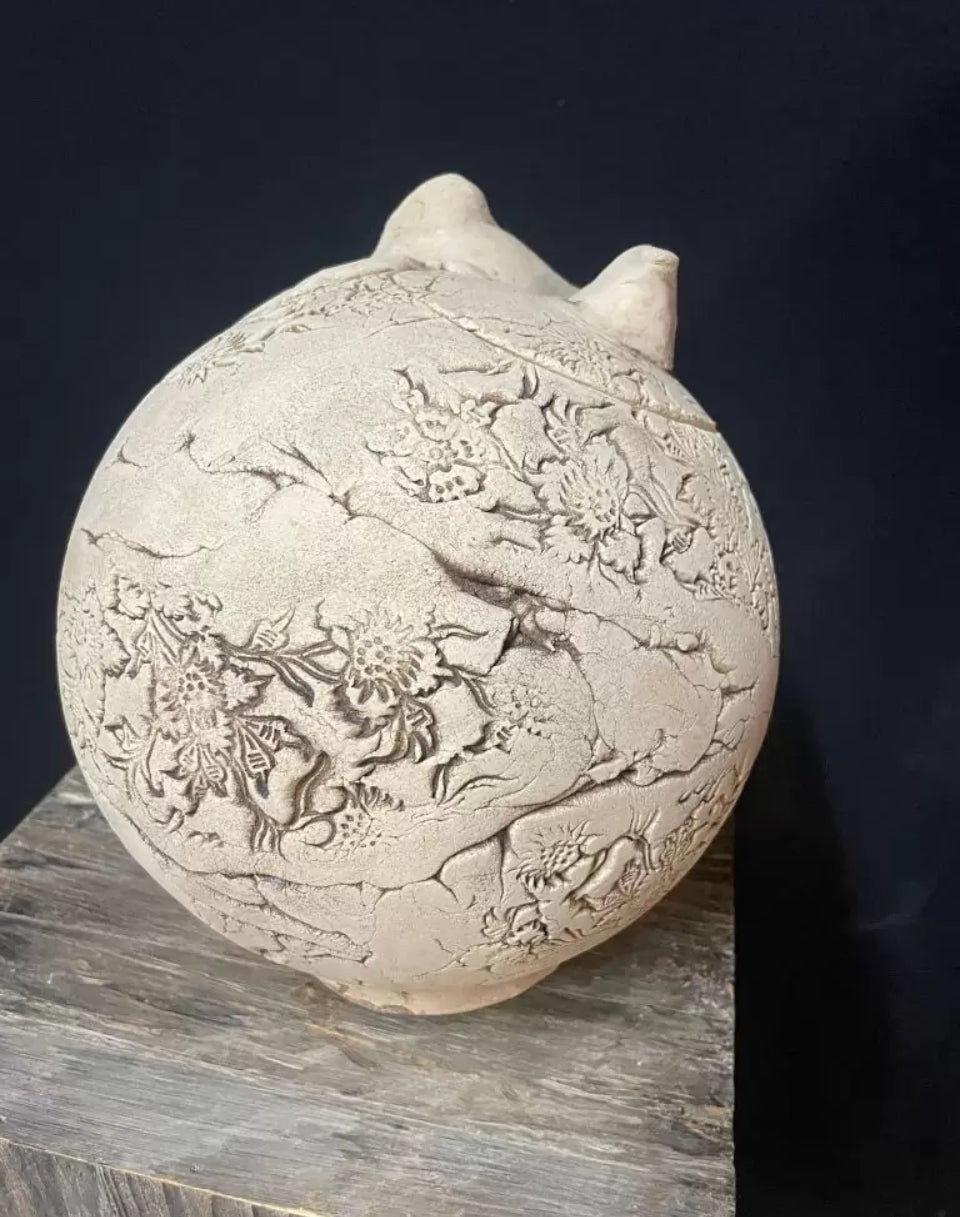 Urn met windhondhoofd