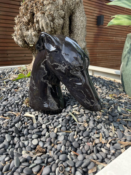 Beeld Windhond - zwart geglazuurd