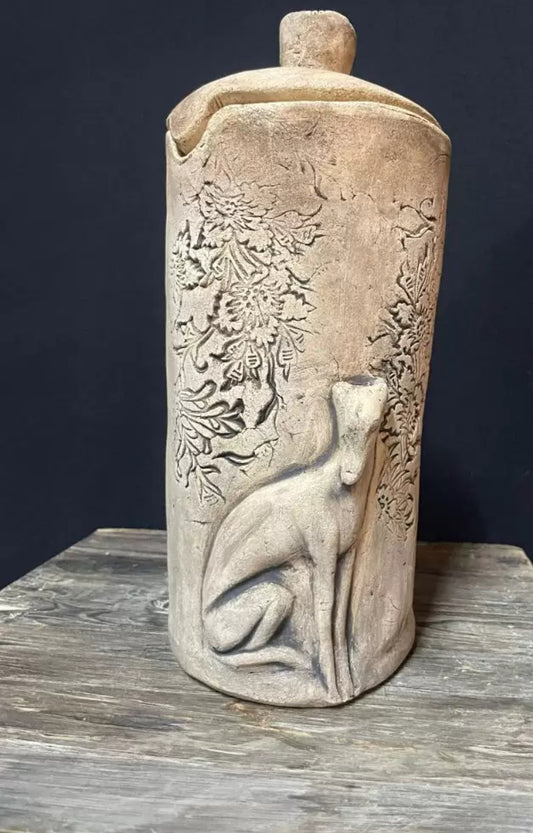 Sierlijke hoge urn